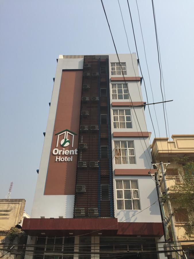 Orient Hotel Mandalay Bagian luar foto
