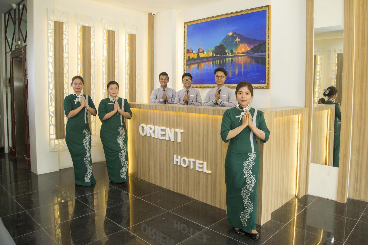 Orient Hotel Mandalay Bagian luar foto